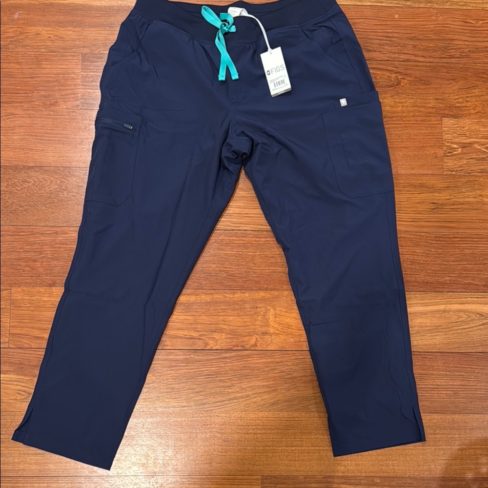 Women’s Navy Scrub Pants